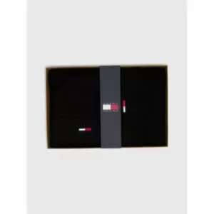 Image of Tommy Jeans Tjm Flag Beanie & Scarf - Black