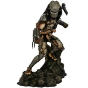 Image of Diamond Select Predator Gallery Jungle Predator Statue