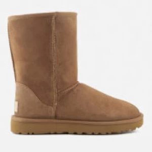 Image of UGG Womens Classic Short II Sheepskin Boots - Chestnut - UK 7