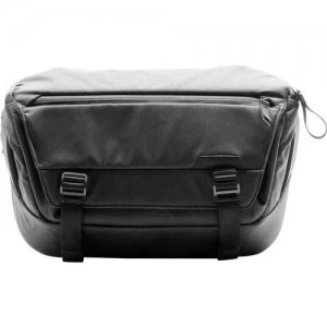 Image of Peak Design Everyday Sling 10L Black