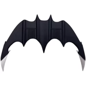 Image of Factory Entertainment Batman Batarang 6" Scaled Prop Replica