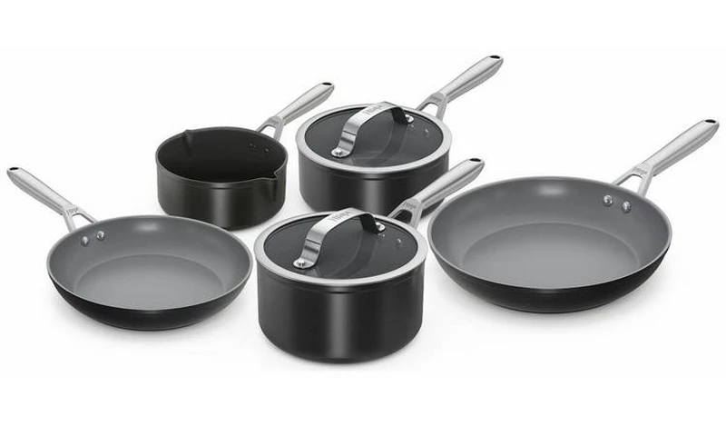 Image of Ninja UK Ninja Zerostick Ceramic Pro 5 Piece Pan Set - Black CW35000UK