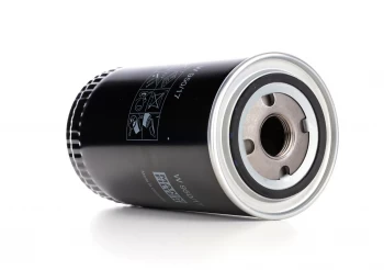 Image of MANN-FILTER Oil Filter W 950/17 8826585,X13201006,Z13201006 15209T9002,423135,4231353,432135,469954,4785974,47859749,7423135