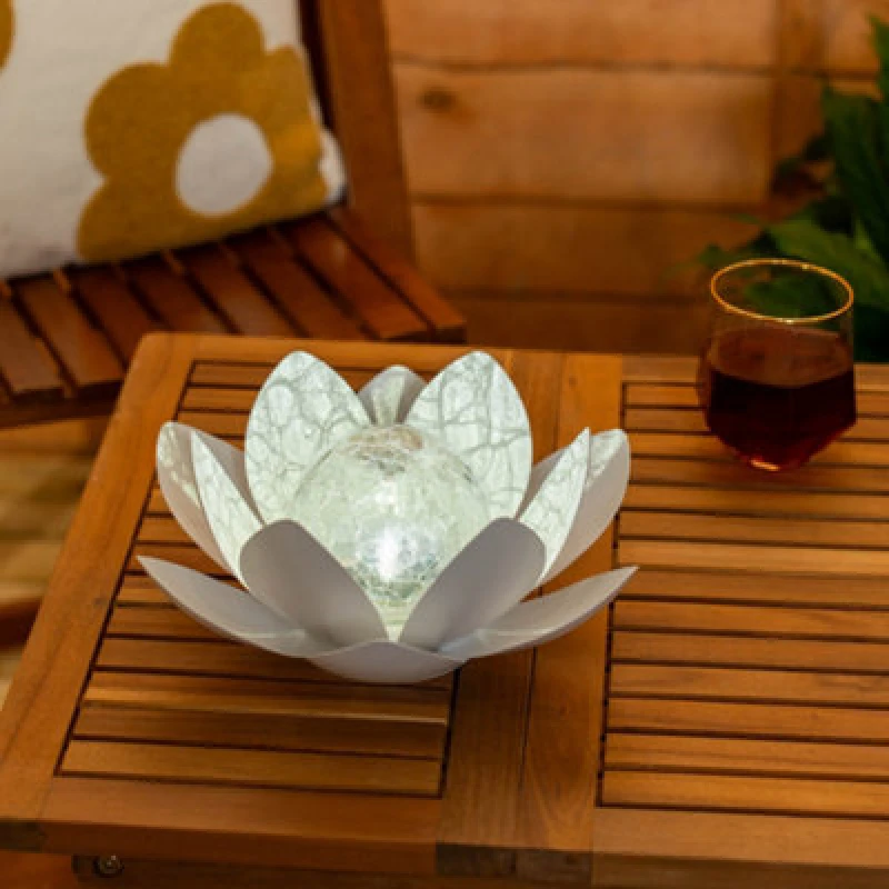 Image of ValueLights ValueLights Waterlily Solar Powered Outdoor Lotus Flower Decoration Garden Light in White White One Size Unisex 5016529270805