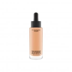 Image of MAC Studio Waterweight SPF 30 Foundation Nc40