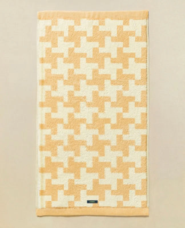 Image of Cosmic Towel 70x140cm 600gsm Soft Absorbent & Quick-drying TEXTILE Collection in Yellow Size: 70x140cm Yellow Unisex 70x140 cm