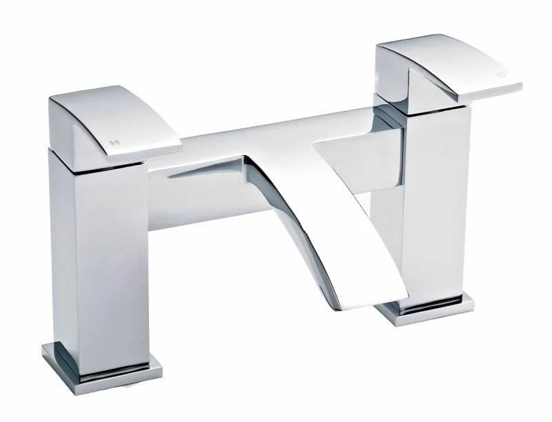 Image of Balterley Luxury Square Deck Mounted Bath Filler Tap Chrome Silver unisex