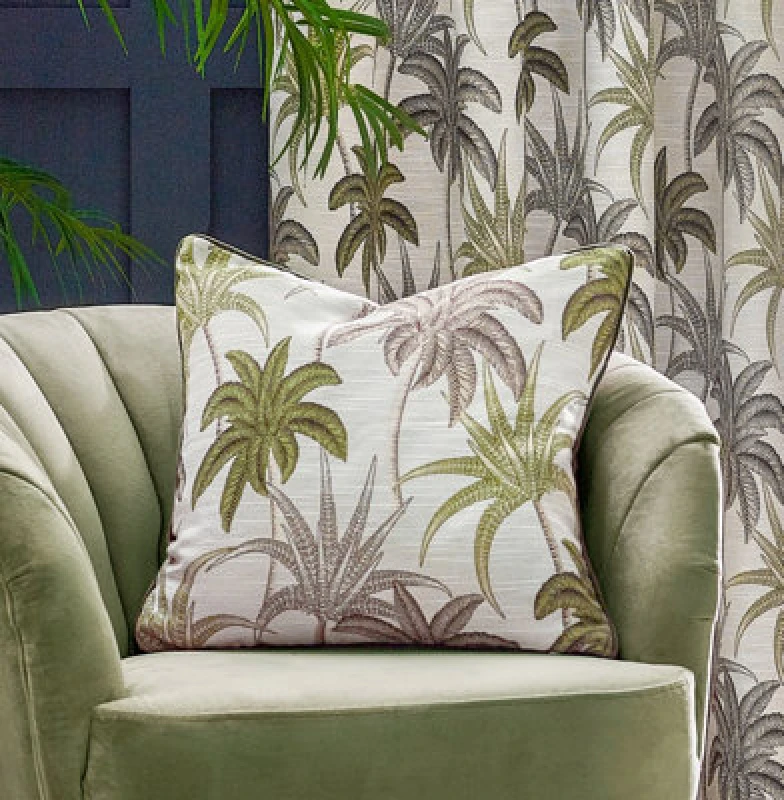 Image of Galapagos Cushion Green / 50 x 50cm / Polyester Filled