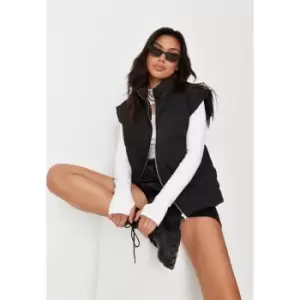 Image of Missguided Petite Lipped Shouder Padded Puffer - Black