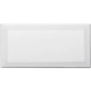 Image of Wickes Metro White Ceramic Tile 200 x 100mm