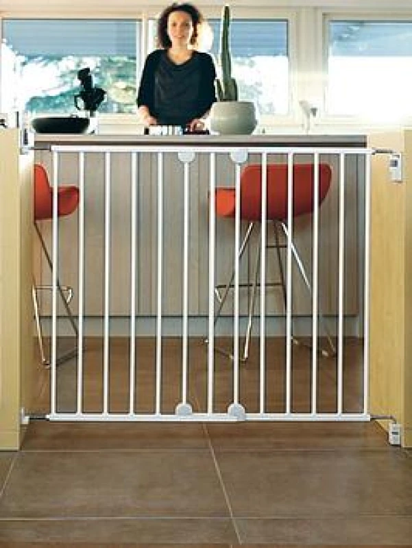 Image of Safety 1St Wall Fix Extending Metal Safety Baby Gate 43LFL Unisex