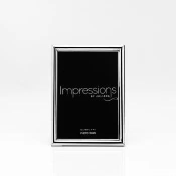Image of 5" x 7" - Silver Plated Photo Frame with Bevelled Edge
