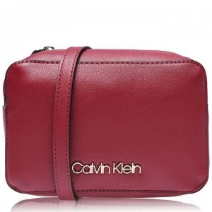 Image of Calvin Klein Must Camera Crossbody Bag - TIBETAN RED XCP