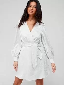 Image of Guess Brielle Leopard Jacquard Mini Dress With Tie - Muted Stone Multi, Size L, Women