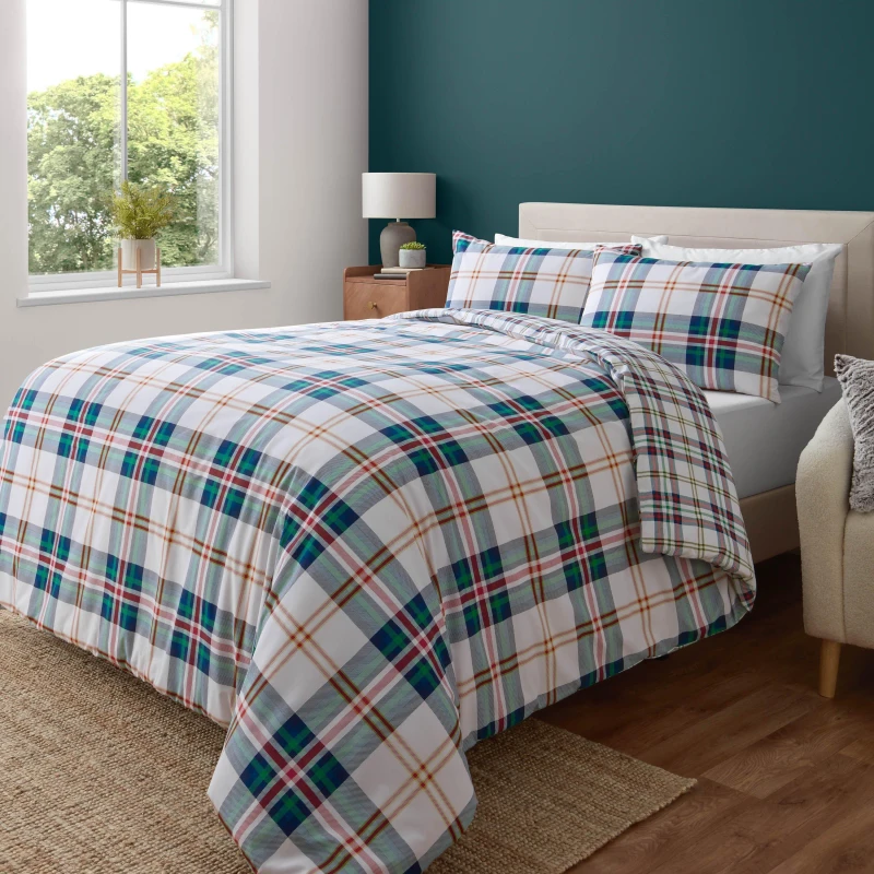 Image of Catherine Lansfield Kelso Check Reversible Duvet Cover Set Duvet Covers Single Green 42943615010
