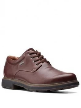 Image of Clarks Un Treadlo Gore-Tex Leather Shoes - Dark Brown