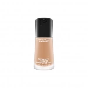 Image of MAC Mineralize Moisture SPF15 Foundation Nc35