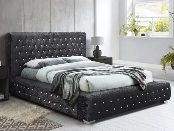 Image of Birlea Grande 4ft6 Double Black Crushed Velvet Bed Frame