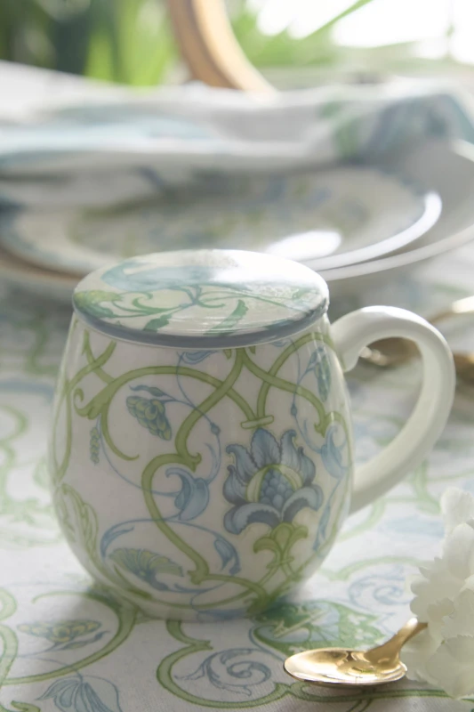 Image of Laurence Llewelyn-Bowen Laurence Llewelyn-Bowen 'Palm Court' Porcelain Mug With Lid Set Multi One Size Unisex 5056734225412