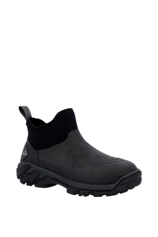 Image of Muck Boots Muck Boots Men 'Woody Sport' Wellingtons in Black Size: 6 Black 6 Male 0193715414580