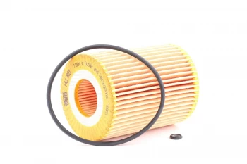 Image of MANN-FILTER Oil Filter JEEP,MERCEDES-BENZ,CHRYSLER HU 821 x 05175571AA,5175571AA,71775177 K05175571AA,K71775177,6421800009,642180000990,6421840025
