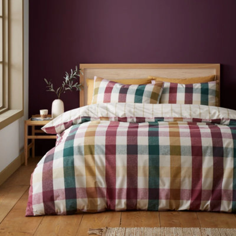 Image of Catherine Lansfield Catherine Lansfield Autumn Check Bedding Set - Double