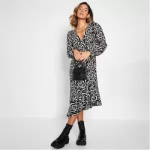 Image of I Saw It First Printed Crinkle Frill Hem Midi Dress - Multi