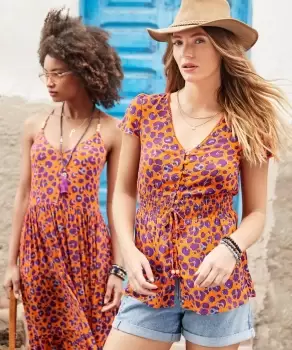 Image of Bold Animal Print Leopard V Neck Tie Waist Blouse