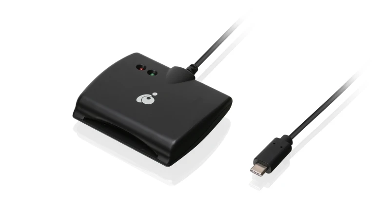 Image of iogear GSR205 smart card reader Indoor USB 3.2 Gen 1 (3.1 Gen 1) Black