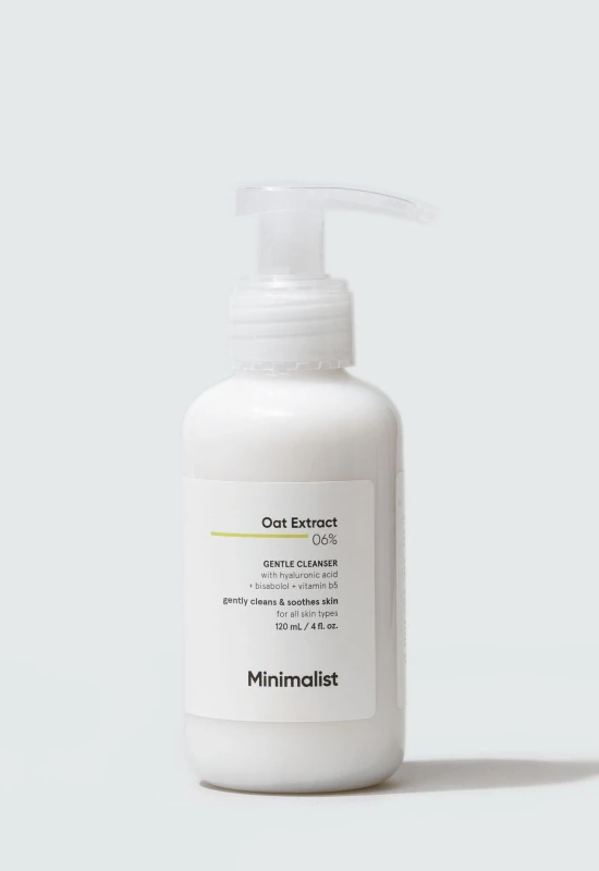 Image of Minimalist Oat Extract 06% Cleanser Clear unisex