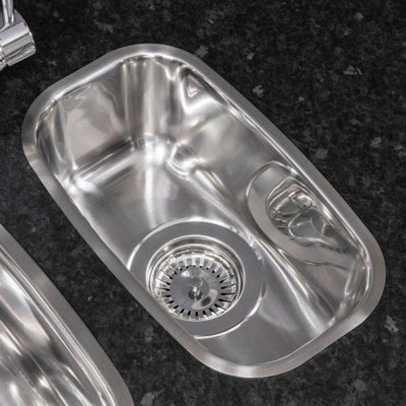 Image of Reginox Comfort 0.5 Half Bowl Kitchen Sink Stainless Steel Integrated Waste