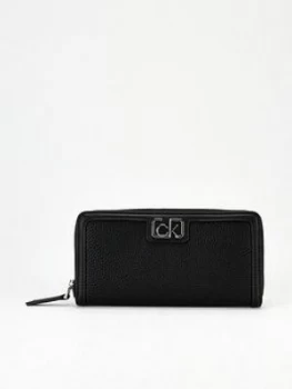 Image of Calvin Klein Medium Purse - Black