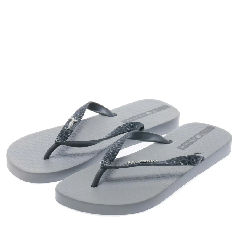 Image of Ipanema Duna Animal Flip Flops - Grey Grey 3