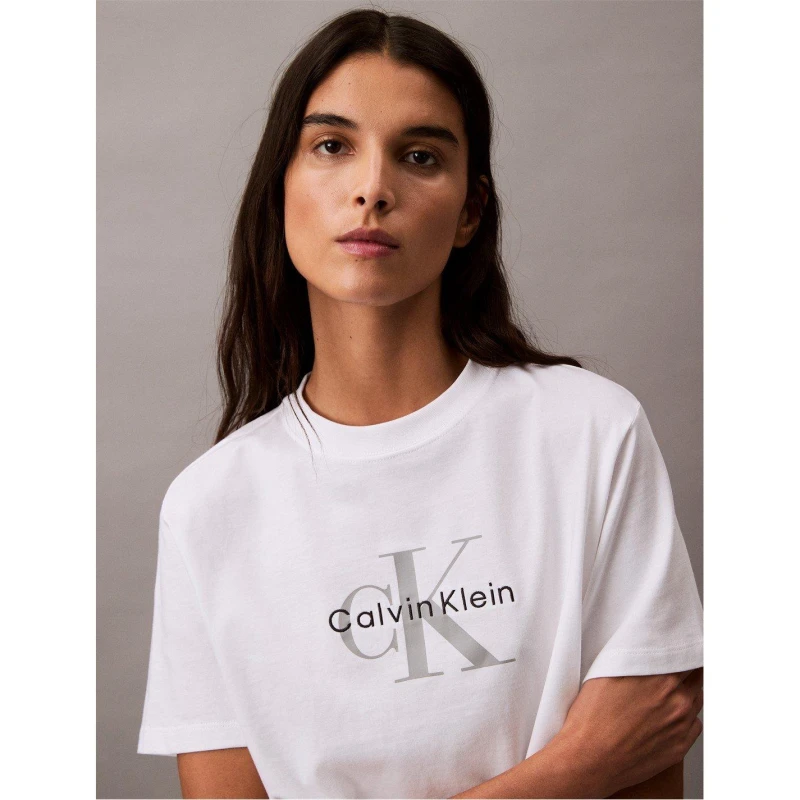 Image of Calvin Klein Jeans Womens CKJ Mono Hero Regular Fit T-Shirt White female 14 (L)