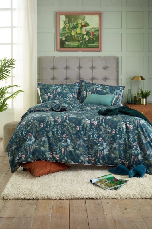 Image of Deyongs Deyongs Tropical Leaves Digitally Printed Duvet Cover Set - 100% Cotton Soft Piped Bedding Size: Double Multi Double Unisex 5054990142405