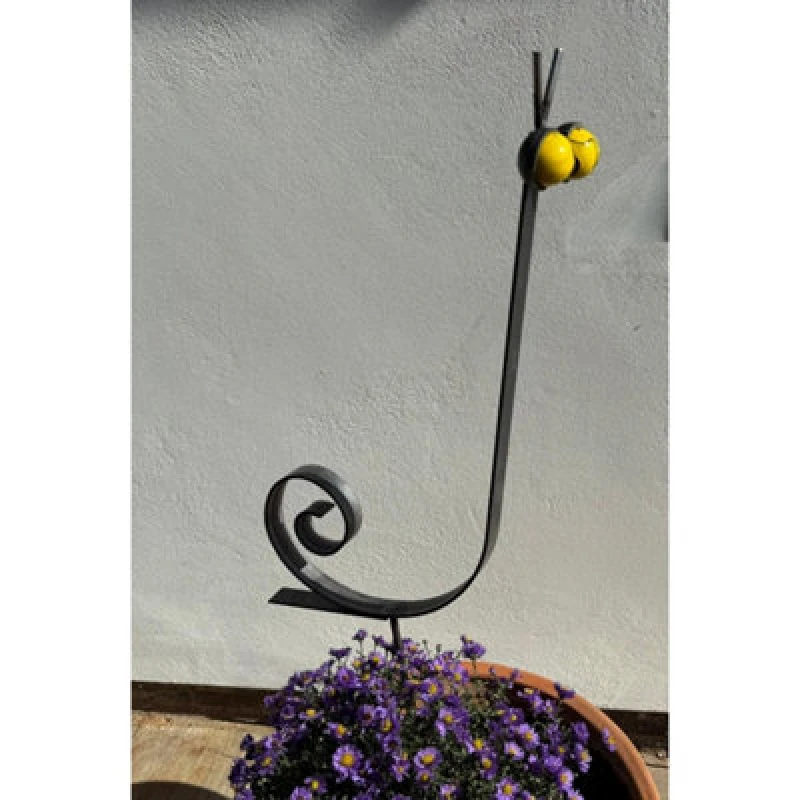 Image of Poppy Forge Marble Snail Eyes Garden Art - Bare Metal/ready To Rust - W41 X H79 Cm