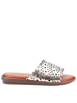 Image of Hush Puppies Bryony Mule Flat Sandal - Gold, Size 5, Women