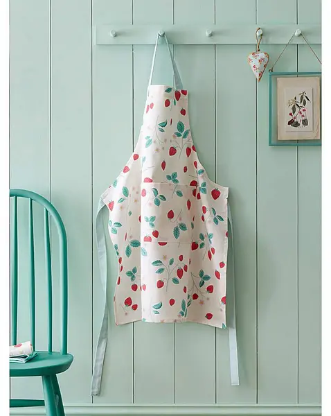 Image of Catherine Lansfield CL Strawberry Garden Apron White/Pink PO57101