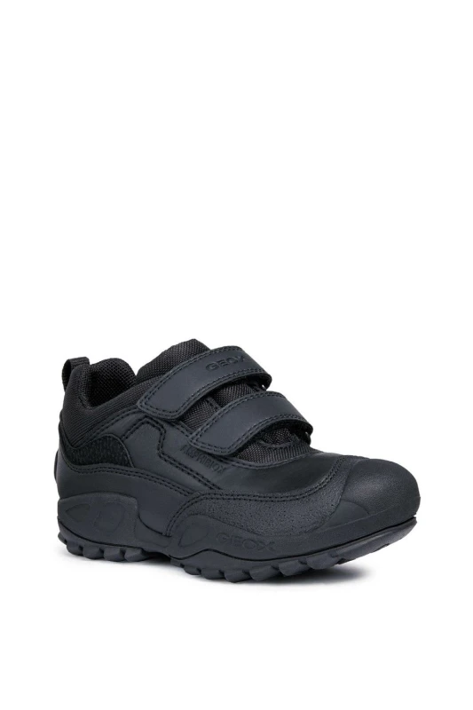 Image of Geox Mens J New Savage Boy B A Waterproof Touch Fastening Trainer in Black Size: 2.5 Black Male 2.5
