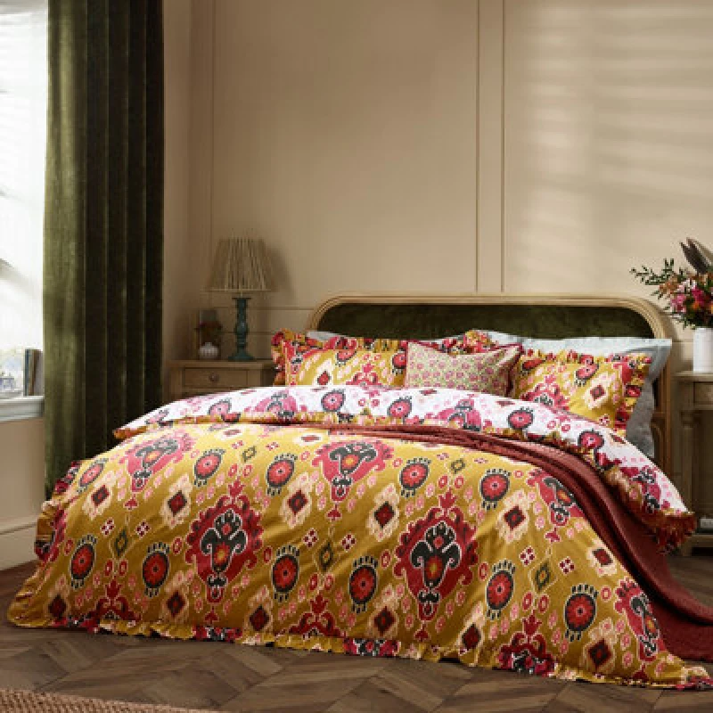 Image of Paoletti Dawson Ikat Reversible Duvet Set - Orange Orange Single