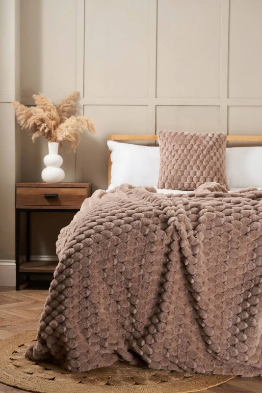 Image of BHS Honeycomb Faux Fur Throw in Beige Beige Unisex