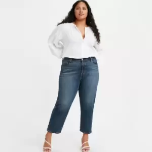 Image of 501 Cropped Jeans in Mid Rise