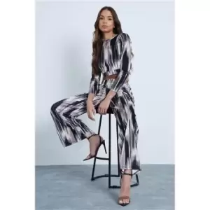 Image of I Saw It First Multi Printed Velour Crop Top And Wide Leg Trouser Set - Multi