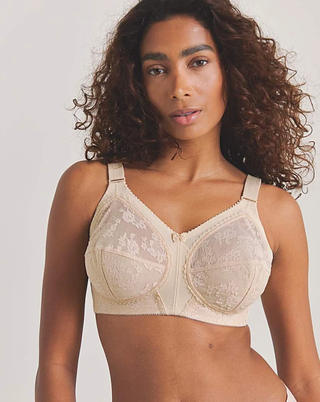 Image of Triumph Triumph Doreen Non Wired Bra Skintone Skin Tone - Triumph - Size: 42DD Skin Tone Female 42DD KD96323