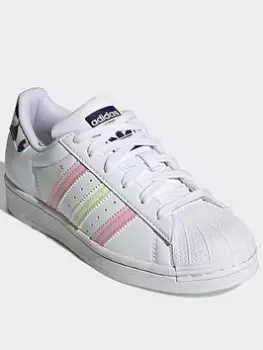 Image of adidas Originals Superstar Shoes, White/Green, Size 3 Older