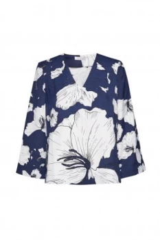 Image of Great Plains Tropical Fauna Top Blue