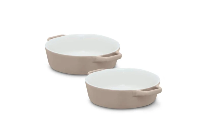 Image of Tower Tower Nattura Set of Two 21.5cm Round Baking Dishes in Beige Size: 1 Pack Beige 1 Pack Unisex 5055322571023