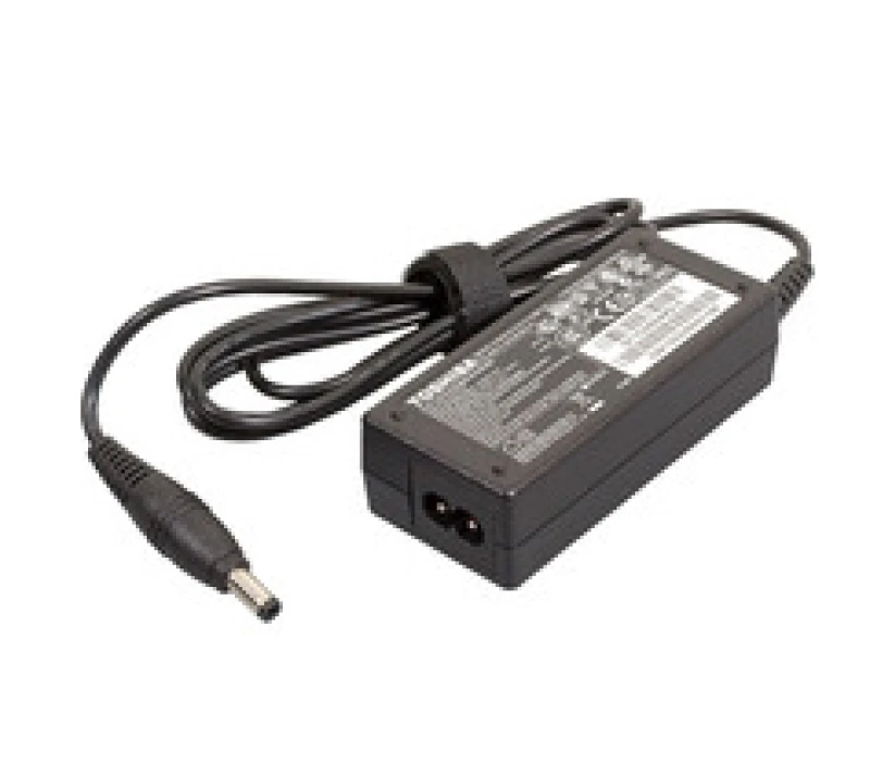 Image of Toshiba P000536660 power adapter/inverter Indoor Black