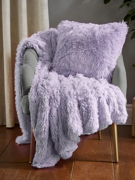 Image of Catherine Lansfield 'Cuddly' Blanket Throw Purple