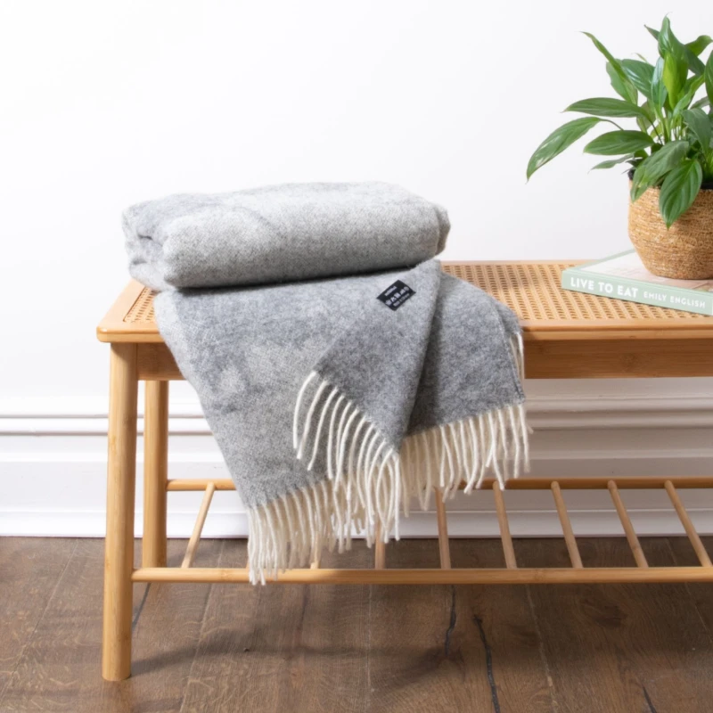 Image of Native Natural Highland Cow Grey Wool Blanket Size: Large Grey Unisex Large